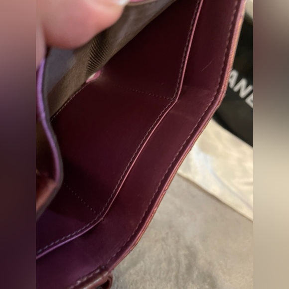 ❤️SOLD❤️🦄✨Auth CHANEL Iridescent Lambskin Small Quilted Flap Wallet in Purple - Picture 12 of 13